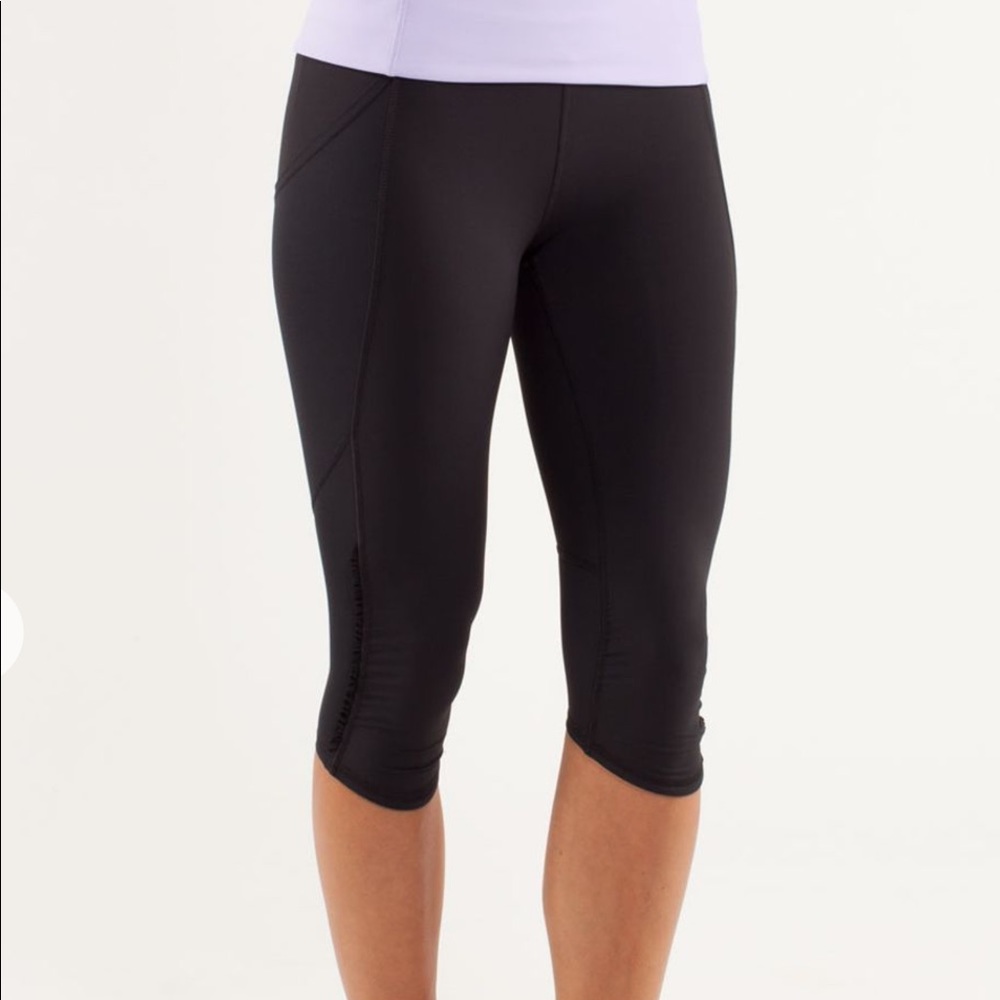 Lululemon Run: Nothing To Hide Crop, Size 4. - image 1